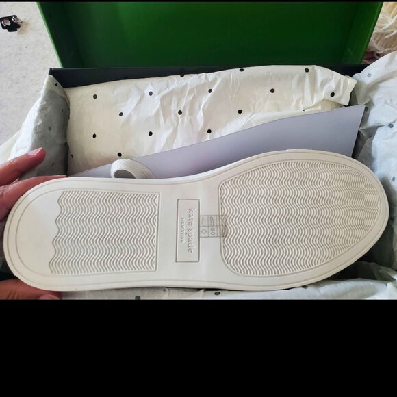 KATE SPADE IGGY SNEAKERS - Picture 4 of 5
